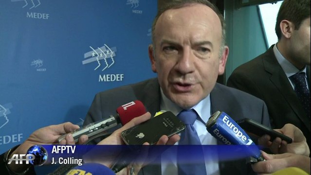 Pacte de responsabilité: le terme cadeau aux entreprises est aberrant estime Pierre Gattaz