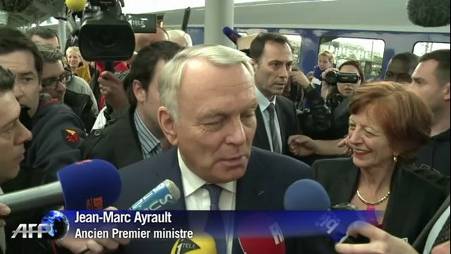 Jean-Marc Ayrault accueilli chaleureusement à Nantes