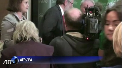 Irlande du Nord: Gerry Adams clame son innocence