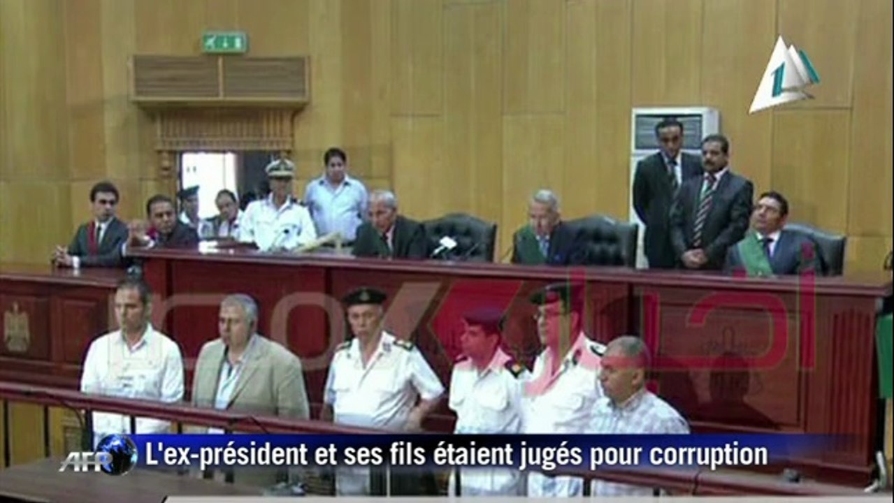 Egypte: Hosni Moubarak condamné à 3 ans de prison