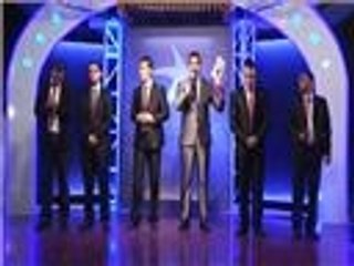 برنامج تلفزيوني يتنافس فيه الفنانون لنيل لقب نجم غزة