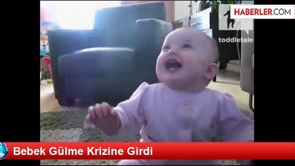 Bebek Gülme Krizine Girdi