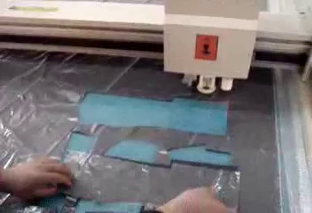 leather cutting machine