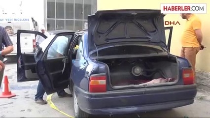 Park Edilen Otomobilde 100 Bin TL'lik Çantayı Çaldılar