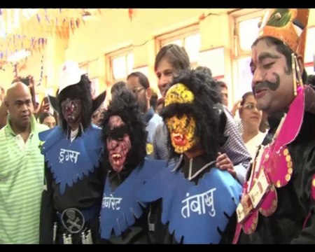 Vivek Oberoi Vinod Kambli urge people to quit tobacco