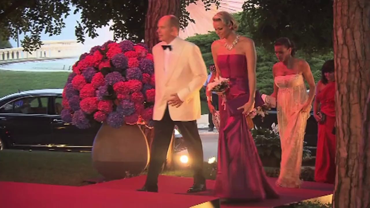 Monaco jubelt: Baby für Charlène und Fürst Albert