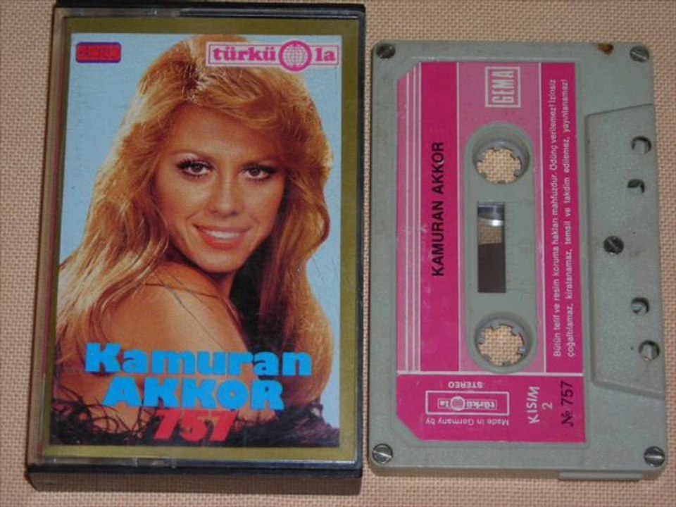 kamuran akkor - Üstüme düşme benim