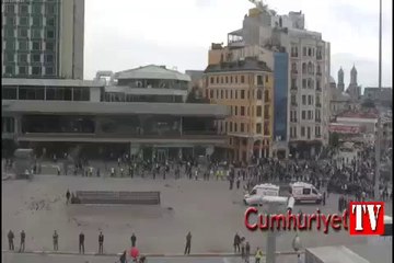 Taksim'de abluka genişledi: Son Taksim Mobese görüntüleri