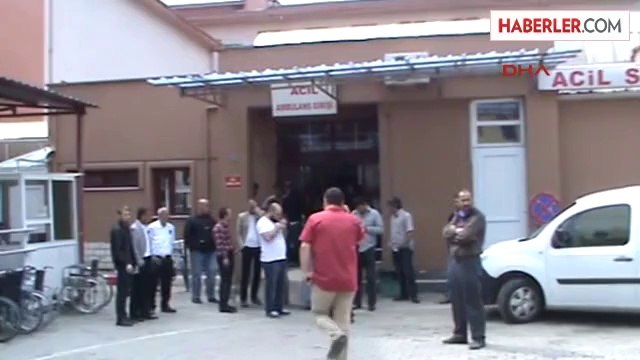 İnegöl'de Silahlı Sardırıda Kulağından Yaralandı