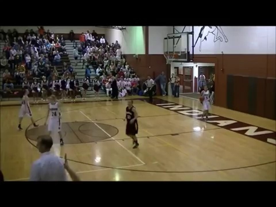 Το φοβερό τρίποντο που παραλίγο να μετρήσει και ως δίποντο