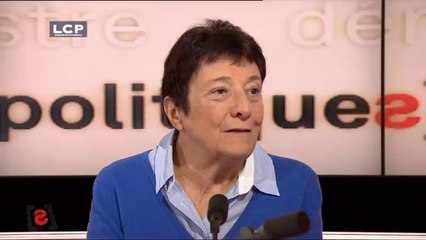 Arlette Laguiller fait un parallèle entre Marine Le Pen et Hitler
