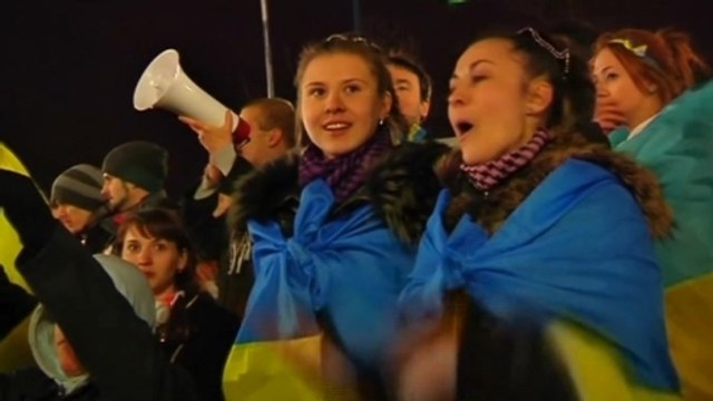 Competing rallies in Kharkiv end peacefully, despite high tensions