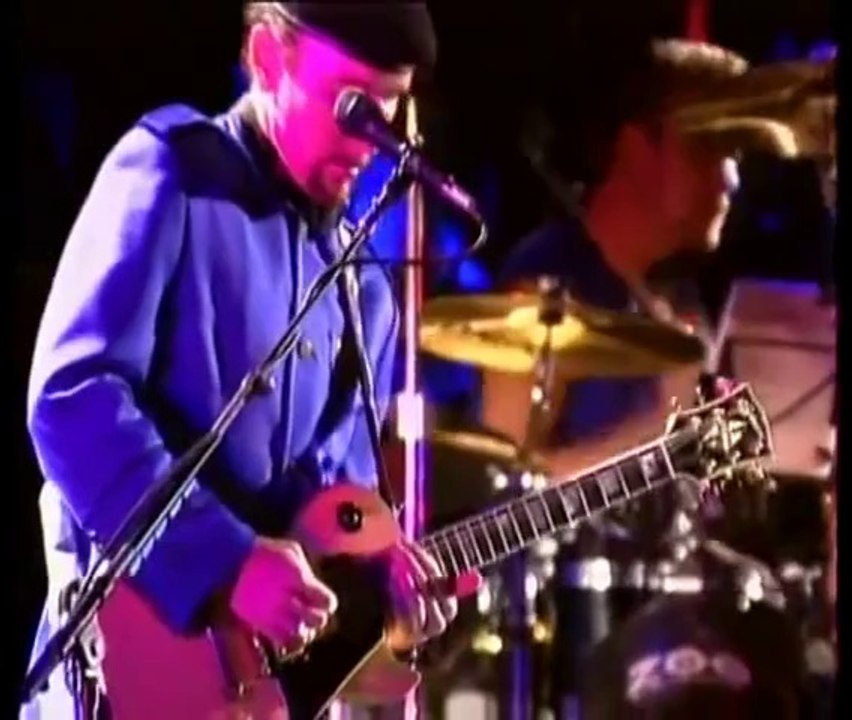 U2 Love Is Blindness (ZOO TV Live in Sydney).mp4