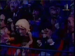 Crocodile Dundee vs. Mel Gibson