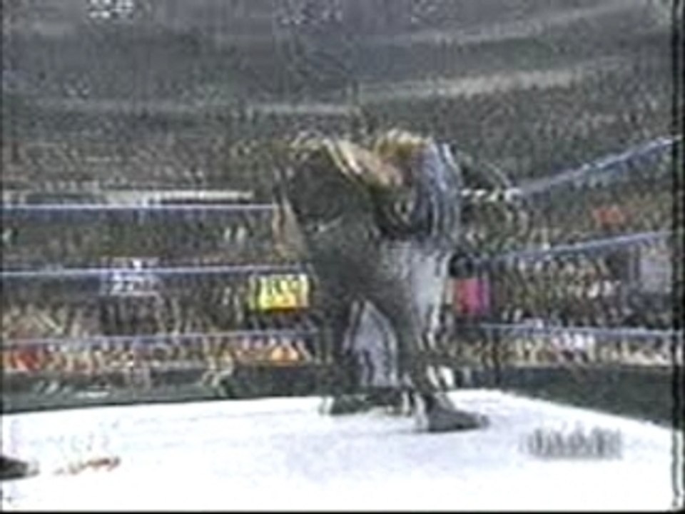 WWE - Undertaker kills 3 police men