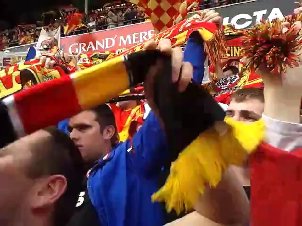 lens niort but de touz et ambiance fin de match  2 0