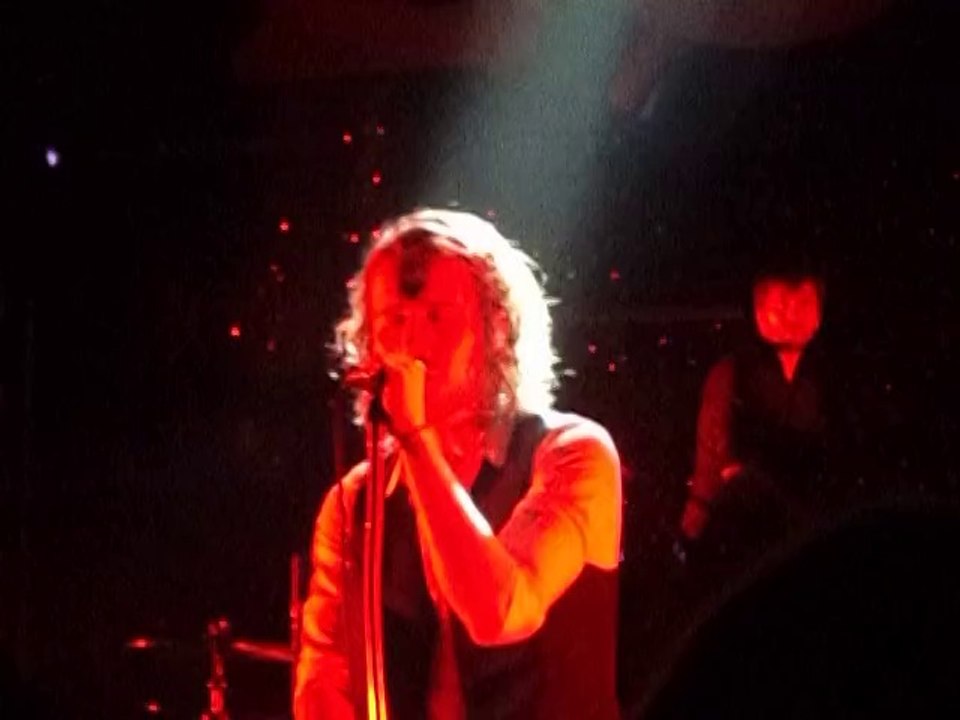 2014 04 Julien Doré DSN Les apaches