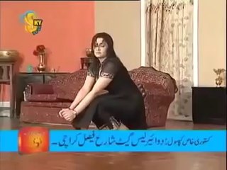 Sexy Mujra by Nargis - Aine Nere Na 2014