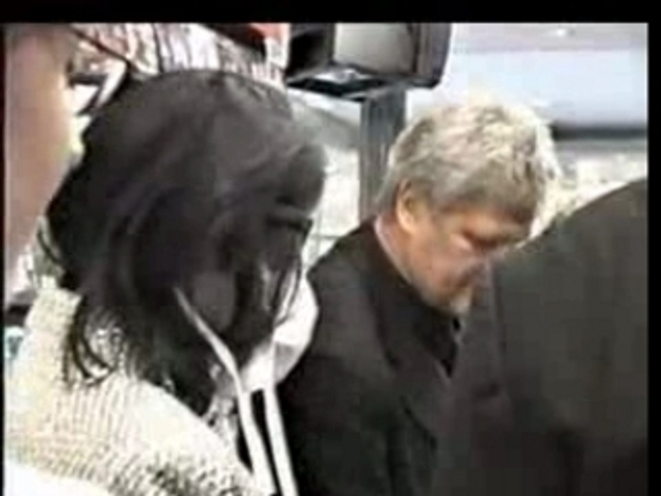 M.Jackson shopping