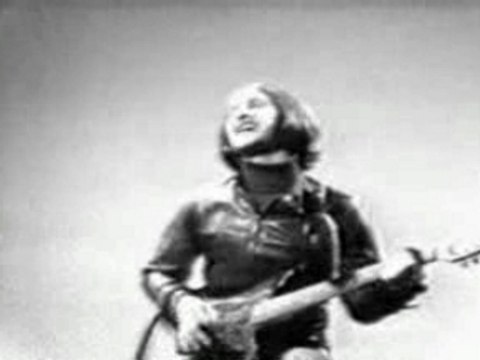 The Kinks - Suzannah's Still Alive