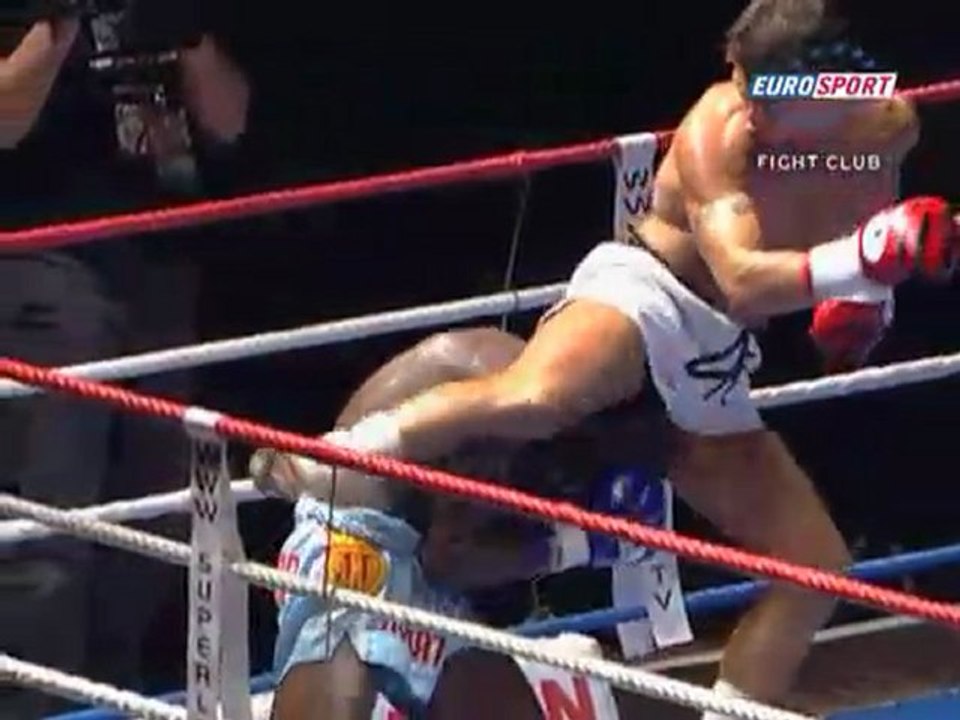 Albert Kraus vs. Moussa Konate