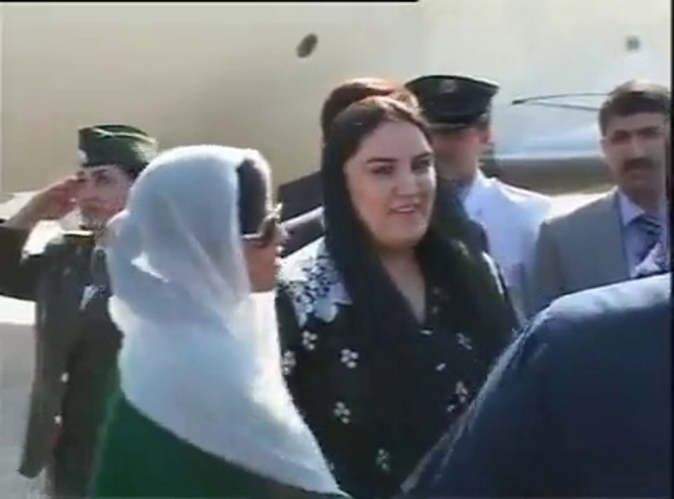 President Asif Ali Zardari arrive in Dushanbe on Sep 01, 2011