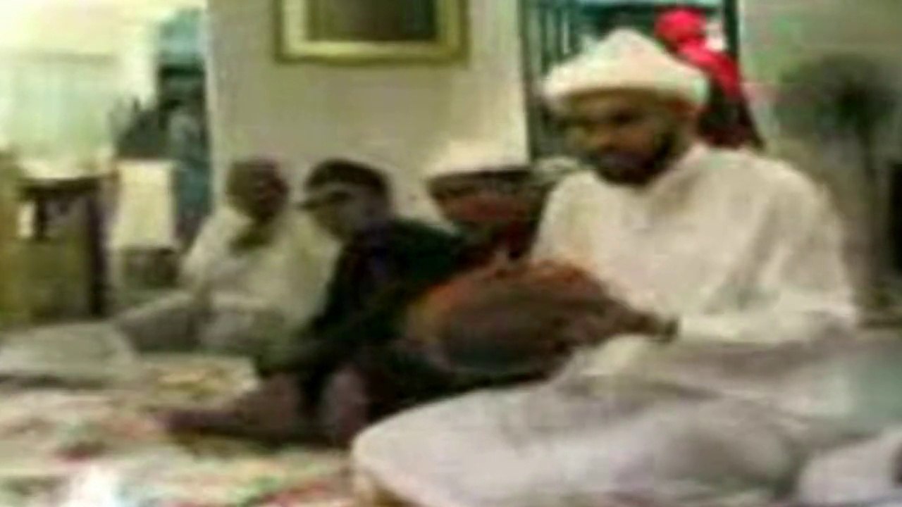 Çalgı aletli ve rakslı zikirler (Yeni HD kalite)