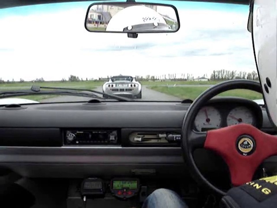 Lotus Elise Sport 160 à Lurcy-Lévis