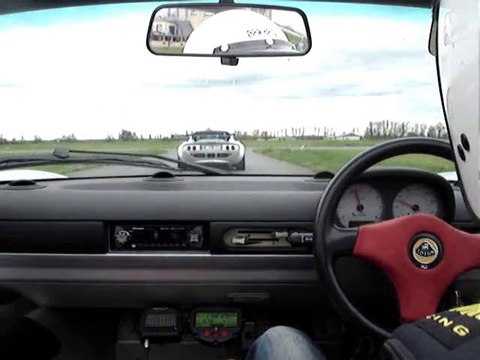 Lotus Elise Sport 160 à Lurcy-Lévis