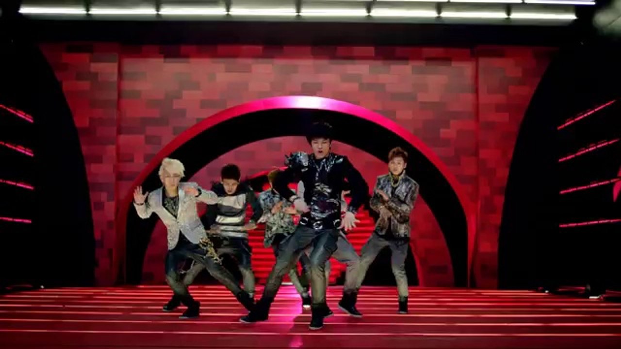 BTOB - 그 입술을 뺏었어(Irresistible Lips) M V