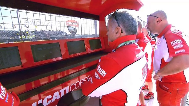 SBK - Ad Aragon doppietta di Sykes, Melandri terzo