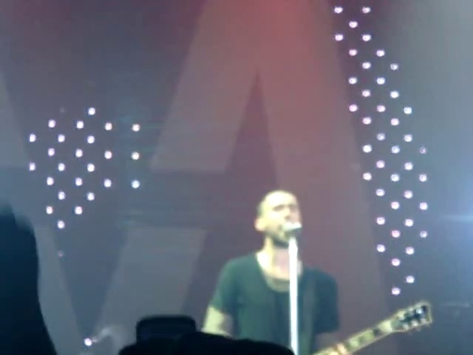 Maroon 5 - Won't Go Home Without You