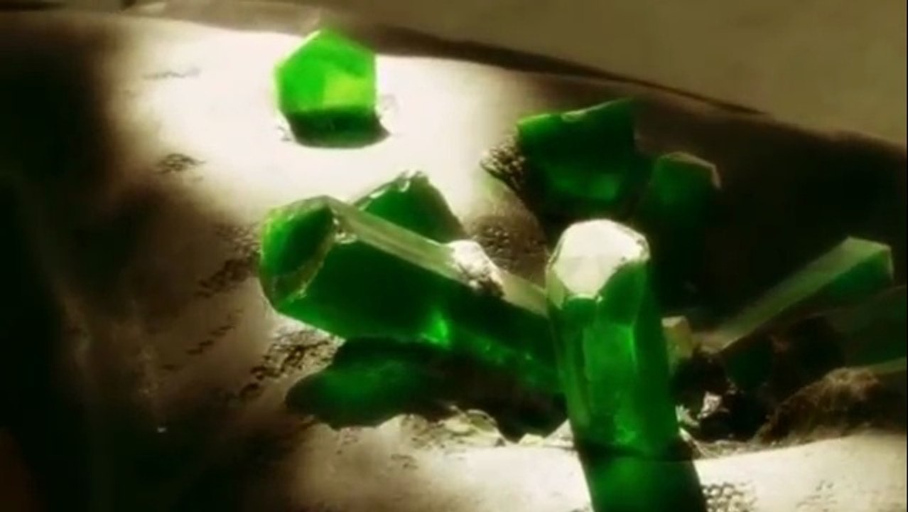 La Plus Grande Emeraude Au Monde