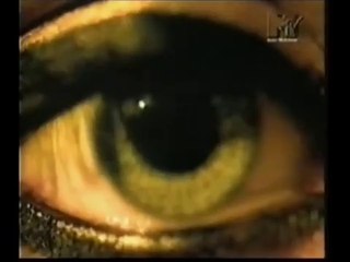 TINA TURNER - GoldenEye (1995) (VH1 Fashion & Music Awards)