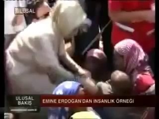 Emine Erdoğan Çocuk Sevdi