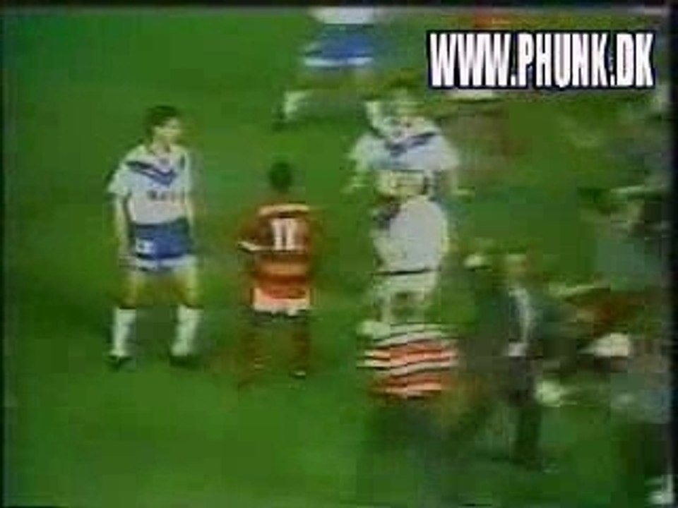 Funny Videos - Football Fight