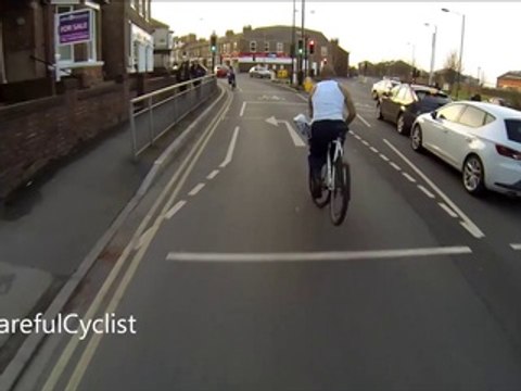 Enorme gamelle en vélo : tête la première!