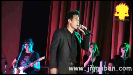 ตู่ ภพธร