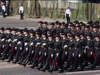 7 jours BFM: Sexisme dans l’armée - 12/04