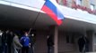 Ukraine : un poste de police pris d'assaut par des séparatistes pro-russes