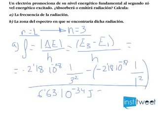 Espectros atómicos calcular Frecuencia