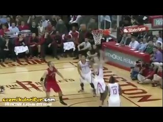 Kendi Potasına Basket Atan Ömer Aşık