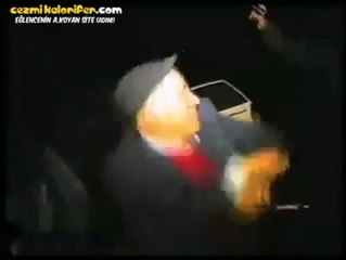 Köy Düğününde Gangnam Style İle Kendinden Geçen Dayılar