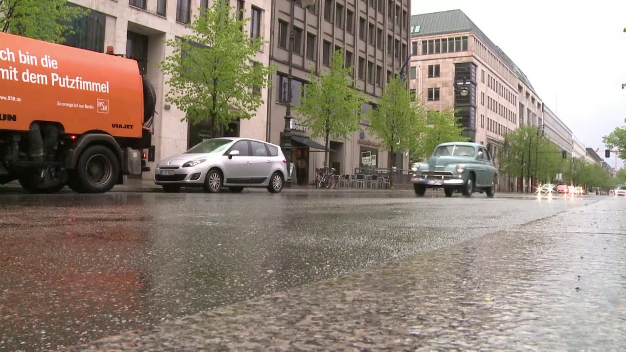 Mit dem papst-oldtimer bis nach rom