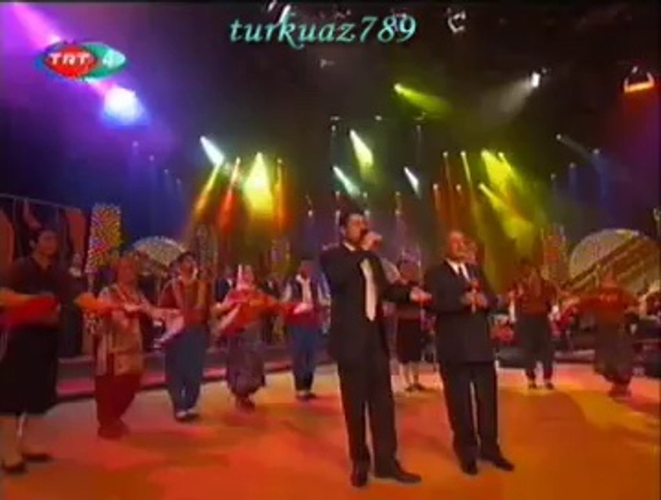 Mükerrem KEMERTAŞ & Tuncay KEMERTAŞ-Yayık Yaydım Kolum Şişti