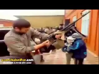 Okula Başlayan Çocuk İçin Havaya Ateş Açmak