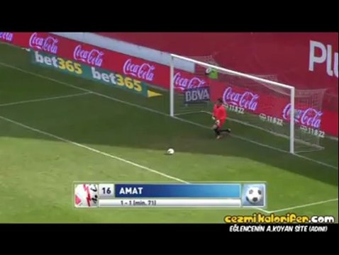 Kendi Kalesine Gol Attıktan 30 Saniye Sonra Rakip Kaleyede Muhteşem Bir Gol Atan Futbolcu