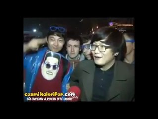 PSY Konserine Gelen Koreli Orhan Gencebay