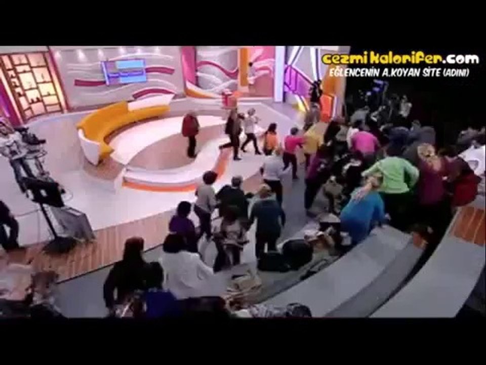 Serap Ezgü ile Piston Düştü