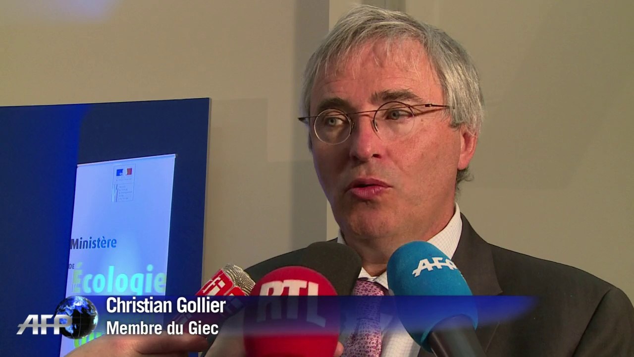 Royal: "Le réchauffement climatique à 2 degrès, c'est possible."